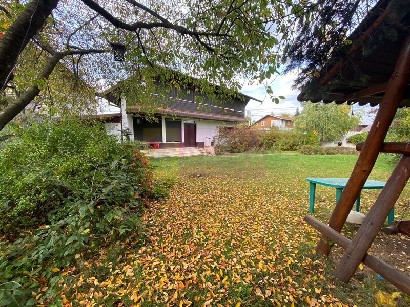 Vila de vanzare cu 4 camere in Breaza
